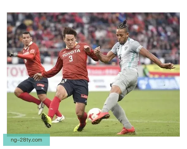 名古屋中场椎桥慧也租借加盟福冈黄蜂